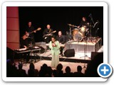joan concerts  dec. 2006 017