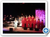 joan concerts  dec. 2006 010